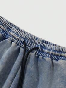 ROMWE MEN Street Life Men's Vintage Washed Figure Graphic Shorts, School - Blue - View 4
