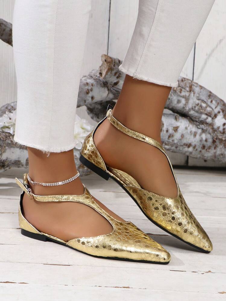 Women's Pointed Toe Flat Shoes With Gold Edge Buckle And Hollow Cutouts - Gold - View 2