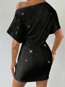 Chiquease 黑色亮片斜领优雅浪漫简约女式连衣裙，适合节日派对穿着