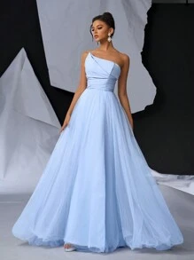SHEIN Belle One Shoulder Mesh Layered Wedding Dress With Ruched Waist Design - Baby Blue - View 3