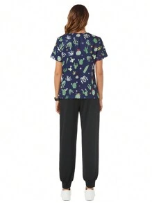 TaskEZ SHEIN Essnce Scrub V-Neck Short Sleeve Plant Print Pocket Nurse Uniform 2 Pieces/Set - Multicolor - View 7