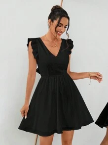 SHEIN Privé 女式無背波點荷葉邊A字裙，適合婚禮季節，約會夜晚，情人節，度假穿搭 - 黑色 - 查看 2