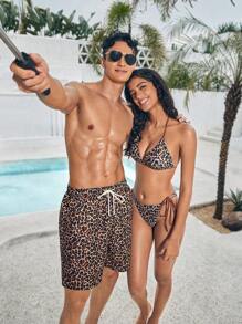 Manfinity Swimmode 1 Stück Herren Urlaubs Leopard Grafik Muster Kordelzug Elastischer Taille Weite Passform Strand Shorts Bade Shorts, für Strand, Urlaubspaar Partnerlook Badebekleidung, Hawaii