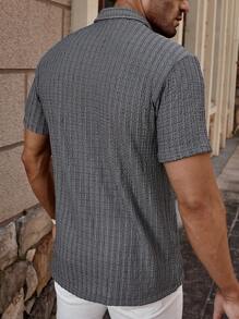 Manfinity Homme Men Solid Color Button Down Short Sleeve Shirt (Random Cut Printed) - Grey - View 2