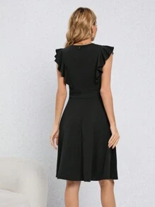 HOMEYEE Retro Sleeveless Flared A-Line Business Dress With Round Neck And Ruffle Trim - Black - View 2