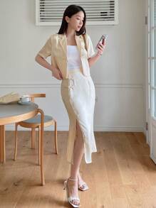 DAZY 女款純色扣飾西裝外套與開衩裙套裝 商務正裝 西式女裝套裝 - 杏色 - 查看 7