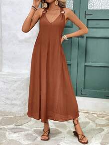 SHEIN Frenchy 夏季海滩 V 领连衣裙 木环装饰肩带纹理飘逸面料海滩夏装 柔和色连衣裙 夏季连衣裙 长款沙滩裙 海滩女士连衣裙 亚麻连衣裙 - 棕色 - 查看 4