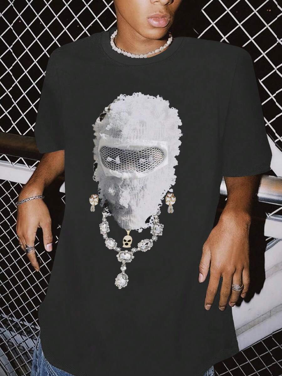 Áo thun nam ngắn tay mùa hè có in hình nhân vật đeo mặt nạ, cổ tròn - Màu xám đen - Xem 1