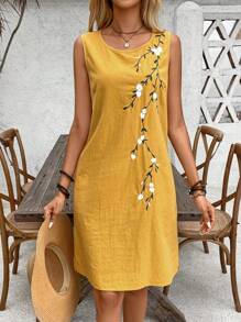 EMERY ROSE Women's Floral Embroidery Sleeveless Vacation Casual Dress - Yellow - View 3