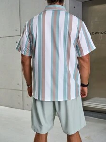 Manfinity Homme Men's Plus Size Summer Casual Striped Short Sleeve Shirt And Solid Color Shorts Set - Mint Green - View 2