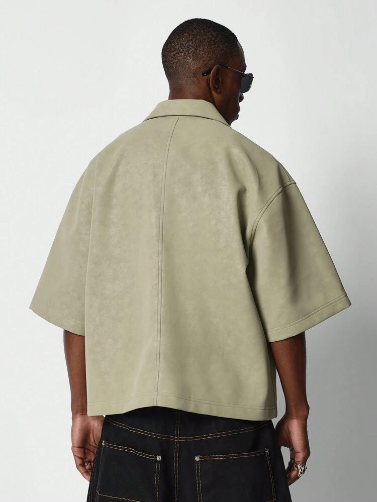 Casual Short Sleeve Button Down Work Shirt Lucky Charm Overshirt St Patricks Day Lightweight Spring Irish-Themed Streetwear With Embossed Pocket Detail