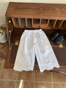 SHEIN Vintaside Kids Áo len cardigan tay bồng thêu vải lanh màu trắng cho bé gái + quần ống rộng cạp cao thêu, vải thoải mái, màu trắng tinh khiết, thích hợp cho kỳ nghỉ, mùa xuân/hè, nông thôn, mùa thu, tiệc tùng, đi chơi - Nhiều màu - Xem 4