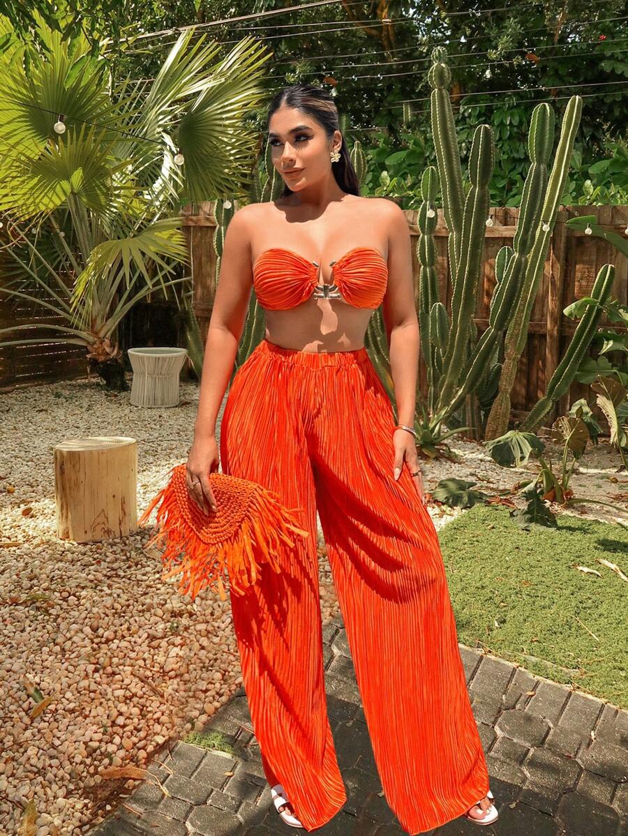 SHEIN SXY Conjunto de 2 piezas para el verano: Top sin tirantes naranja con escote y pantalones anchos naranja para vacaciones en la playa, ropa de mujer - Naranja Quemada - Ver 1