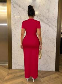SHEIN SXY 深V領褶皺短袖修身優雅夏季連身裙 - 酒紅色 - 查看 3