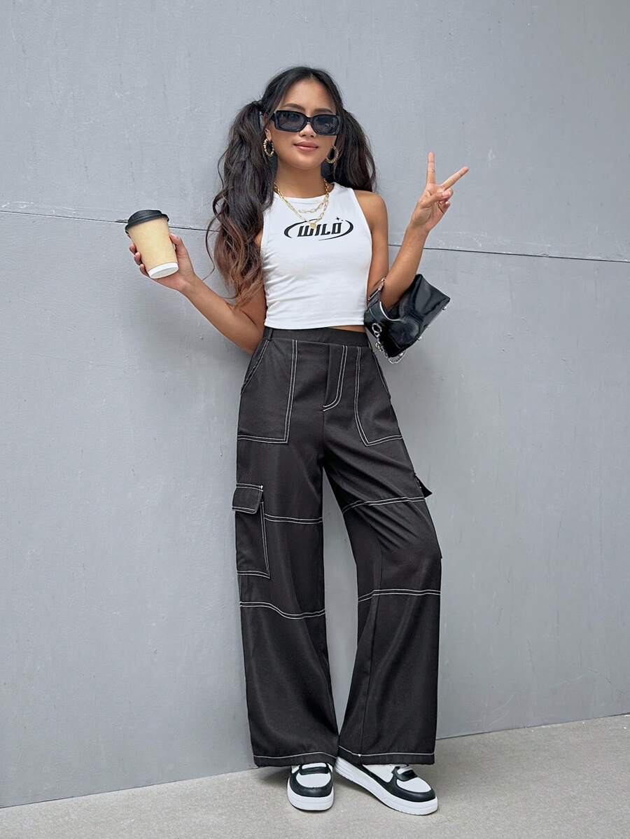 SHEIN 青少女黑白拼色短款背心和寬鬆休閒貨物褲套裝 - 黑與白 - 查看 1