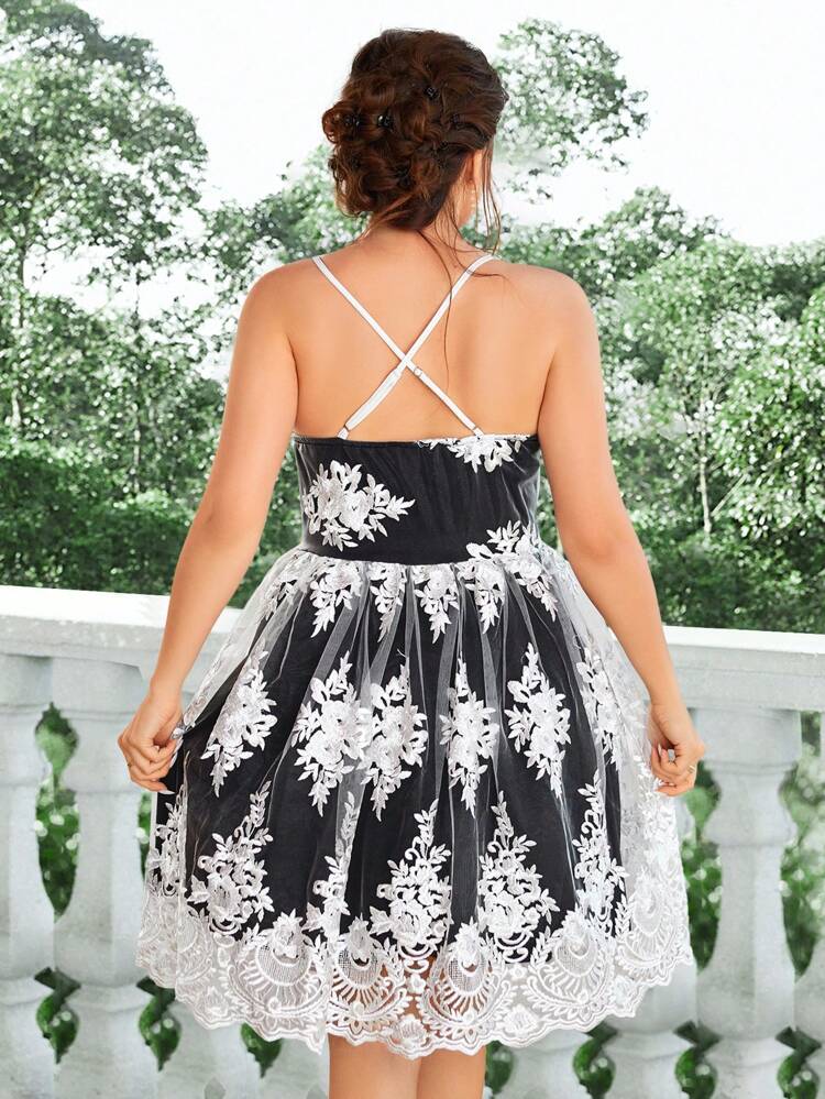 Plus Size Belted Mesh Summer Dress With Spaghetti Straps