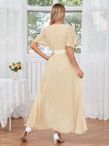 SHEIN Belle Váy phù dâu cổ chữ V tay ngắn dành cho nữ, màu trơn thời trang - Màu be - Xem 2