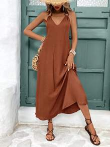 SHEIN Frenchy 夏季海滩 V 领连衣裙 木环装饰肩带纹理飘逸面料海滩夏装 柔和色连衣裙 夏季连衣裙 长款沙滩裙 海滩女士连衣裙 亚麻连衣裙 - 棕色 - 查看 3