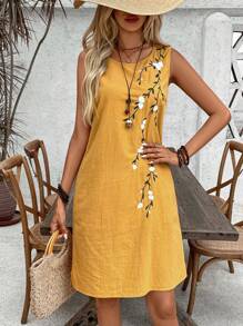 EMERY ROSE Women's Floral Embroidery Sleeveless Vacation Casual Dress - Yellow - View 6