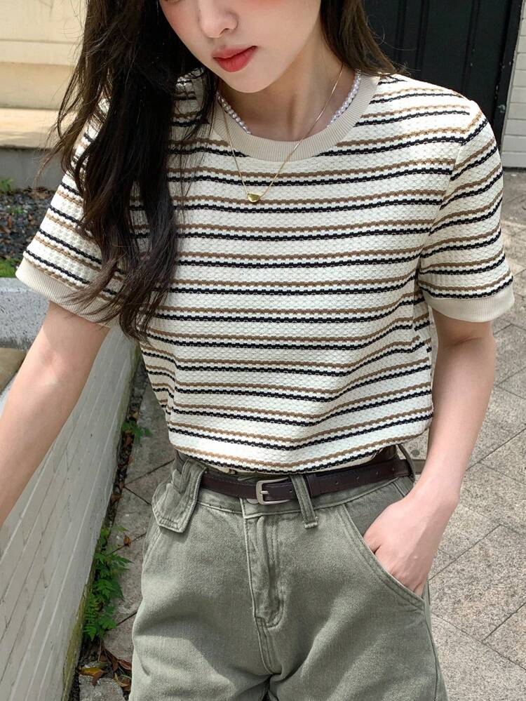 Women's Striped Printed Round Neck Short Sleeve Casual T-Shirt, Summer
