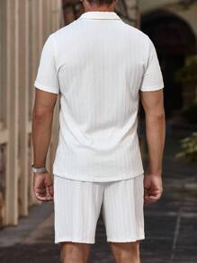 Manfinity Homme 男士夏季休閒純色短袖Polo衫和短褲套裝 - 杏色 - 查看 2