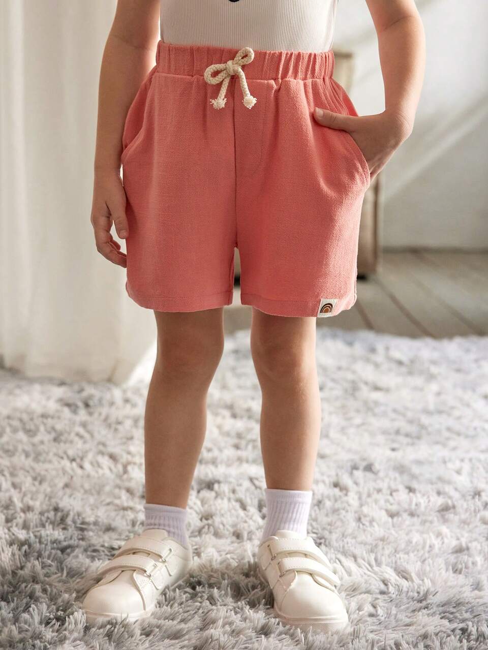 Young Girl Decorative Elastic Waistband Comfortable Sports Shorts With Woven Band
