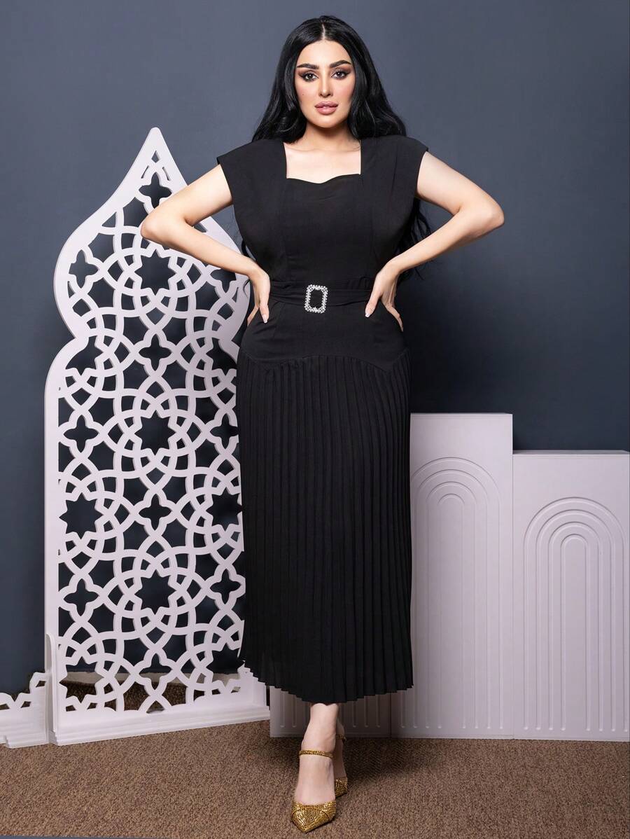 Modelyn 女士优雅纯色褶皱下摆连衣裙，适合夏季长款晚礼服 - 黑色 - 查看 1