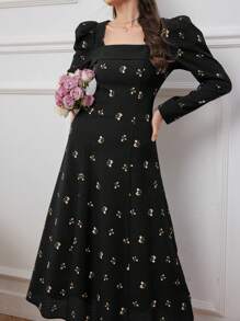 Modelyn Ladies' Floral Printed Long Sleeve Square Neck Modest Dress - Black - View 4