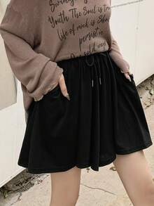 Rok celana pendek kasual warna polos musim panas dengan tali serut dan pinggang elastis, warna hitam. - Hitam - View 4