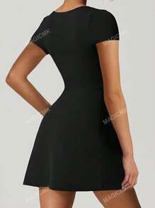 Women's Crop Sleeve Vintage Little Black Dress With Split Hem, Square Neck And Slenderizing Cutting