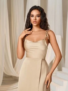 Faeriesty Đầm phù dâu dài chấm đất bằng satin trơn thanh lịch dành cho nữ, xẻ tà cao bên hông, dây đeo có thể điều chỉnh | Thích hợp cho đám cưới, tiệc tùng hoặc các dịp trang trọng, đầm dạ hội sang trọng, trang phục nghỉ hè, trang phục mùa xuân - Rượu sâm banh - Xem 6