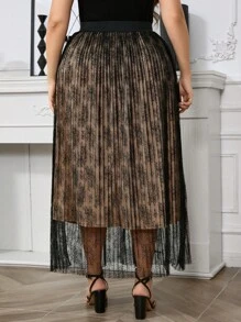 SHEIN Clasi Saia de renda elegante e moderna plus size para uso diário no verão para mulheres - Preto - Visão 2