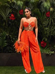 SHEIN SXY Conjunto de 2 piezas para el verano: Top sin tirantes naranja con escote y pantalones anchos naranja para vacaciones en la playa, ropa de mujer - Naranja Quemada - Ver 6