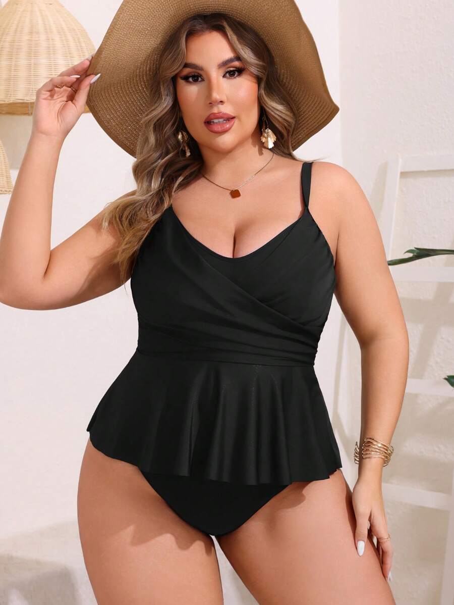 SHEIN Swim Curve Plus Size Summer Beach Solid Color Ruffled Hem Cami Tank Top And Triangle Briefs Vacation Tankini Swimwear Set