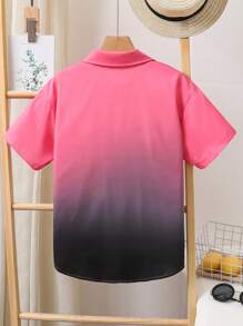 SHEIN Chemise Tissée À Manches Courtes À Col Rabattu Imprimé Dégradé Décontracté Pour Garçons Adolescents. - Multicolore - Voir 2