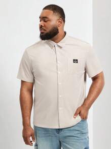 Manfinity Homme Men's Plus Size Simple Solid Color Short Sleeve Casual Shirt