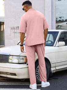 Set estivo casual uomo con camicia e pantaloni a maniche corte e colore unito, ampi e alla moda - Rosa - Visualizzare 2