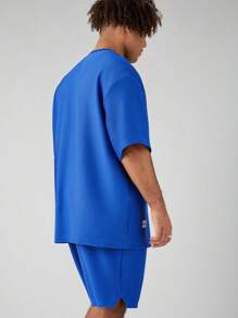 Manfinity VCAY 2入組男裝加大碼休閒針織短袖T恤休閒套裝 - 藍色 - 查看 2