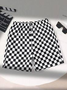 SHEIN Teen Boy Casual Comfortable Plaid Shorts With Color Contrast Design