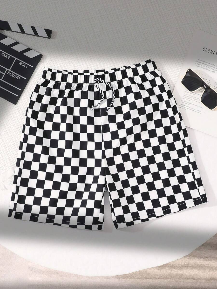SHEIN Teen Boy Casual Comfortable Plaid Shorts With Color Contrast Design