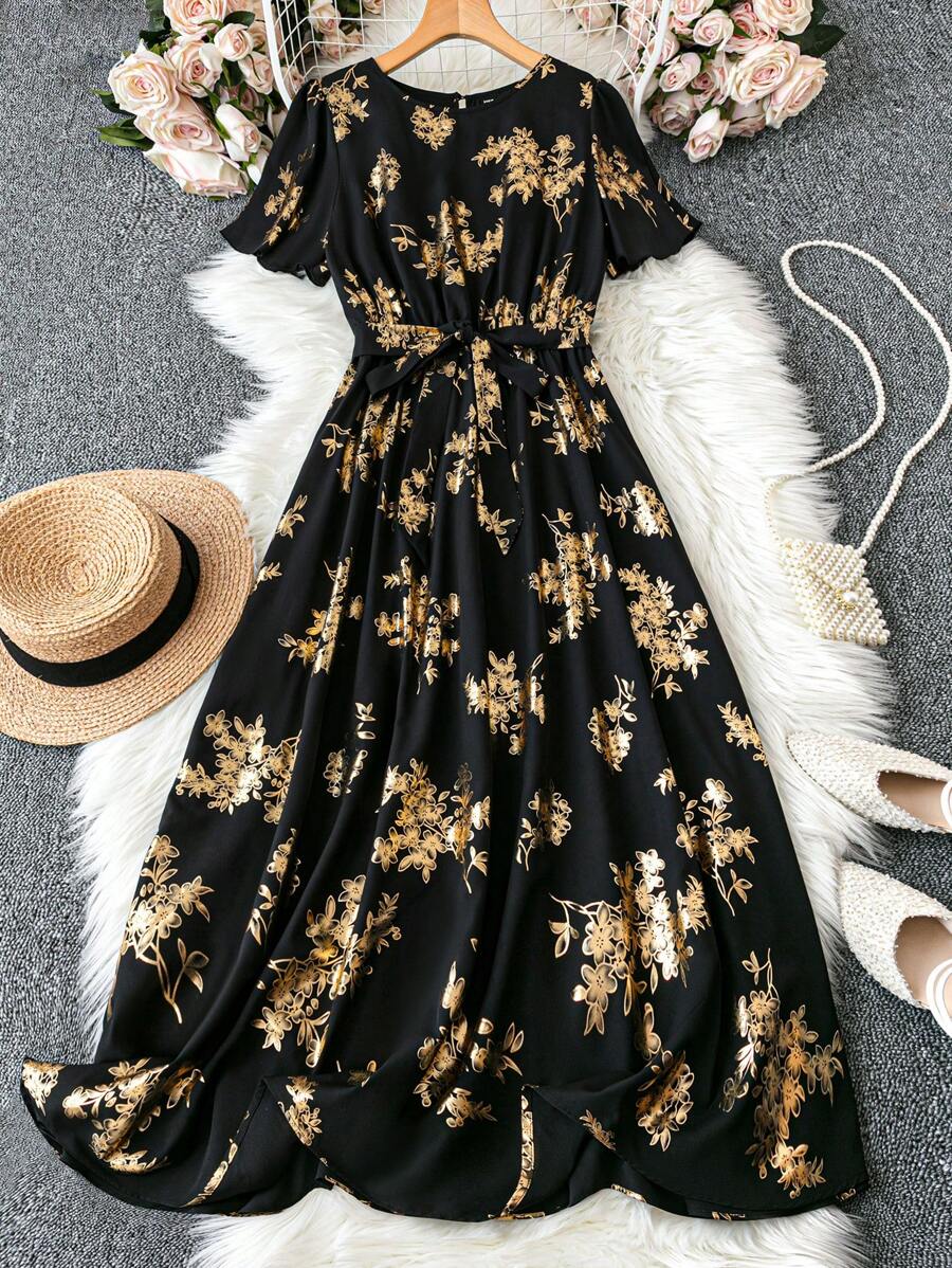 SHEIN Clasi Vestido negro dorado para fiesta de verano para mujeres de talla grande - Negro - Ver 1