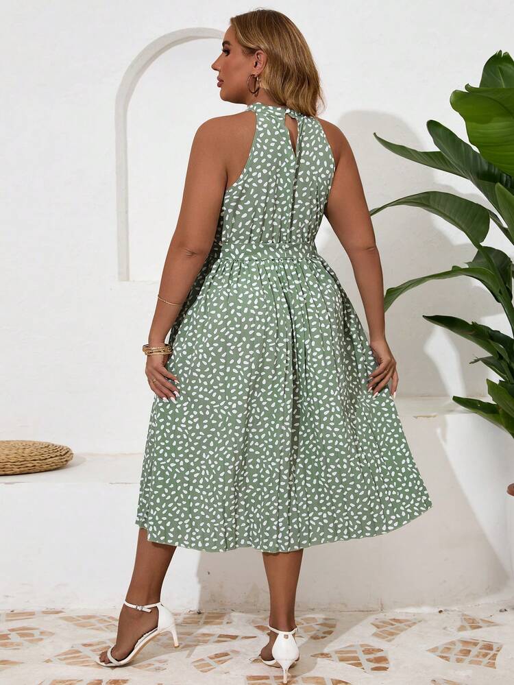 Plus Size Women's Fashionable Printed Cold Shoulder Cinching Waist Dress