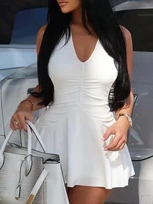 SHEIN SXY Vestido Curto Branco Feminino de Verão com Decote Halter e Costas à Mostra - Branco - Visão 8