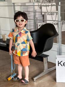 Young Boy Casual Holiday College Comfortable Colorful Printed Short Sleeve Shirt And Solid Color Shorts 2pcs Set