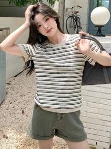 DAZY 女士條紋印花圓領短袖休閒T恤，夏季款