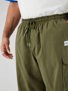 Manfinity VCAY Men's Solid Woven Mid-Rise Plus Size Integrated Casual Straight Tapered Joggers, Suitable For Everyday Wear In Spring And Summer - Army Green - View 8