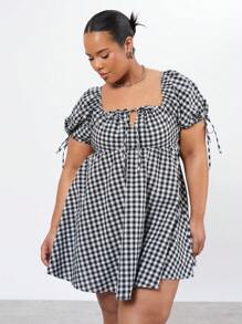 Forever 21 Kích thước lớn Checkered Cổ áo vuông Dây thắt lưng Bong bóng Tay áo Đầm - Đen và trắng - Xem 3