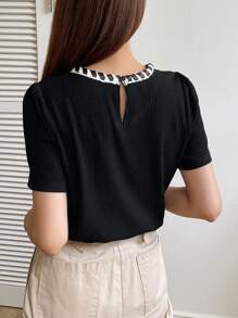 DAZY Color Block Round Neck Short Sleeve Women's T-Shirt With Faux Pocket Decoration