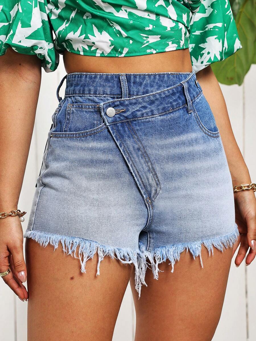 Breezaya شورت جينز نسائي بخصر عالي وتصميم أومبري مع تصميم جذاب من الخيوط المنسدلة