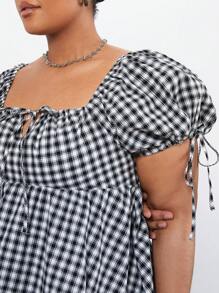 Forever 21 Kích thước lớn Checkered Cổ áo vuông Dây thắt lưng Bong bóng Tay áo Đầm - Đen và trắng - Xem 4